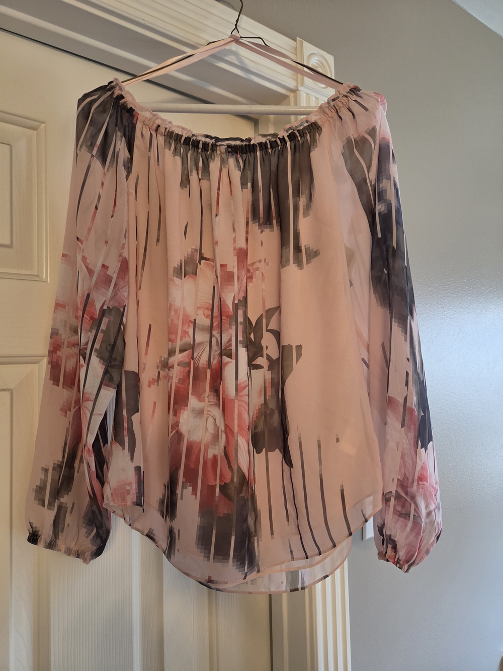 White House Black Market Pink Floral Off-Shoulder Blouse